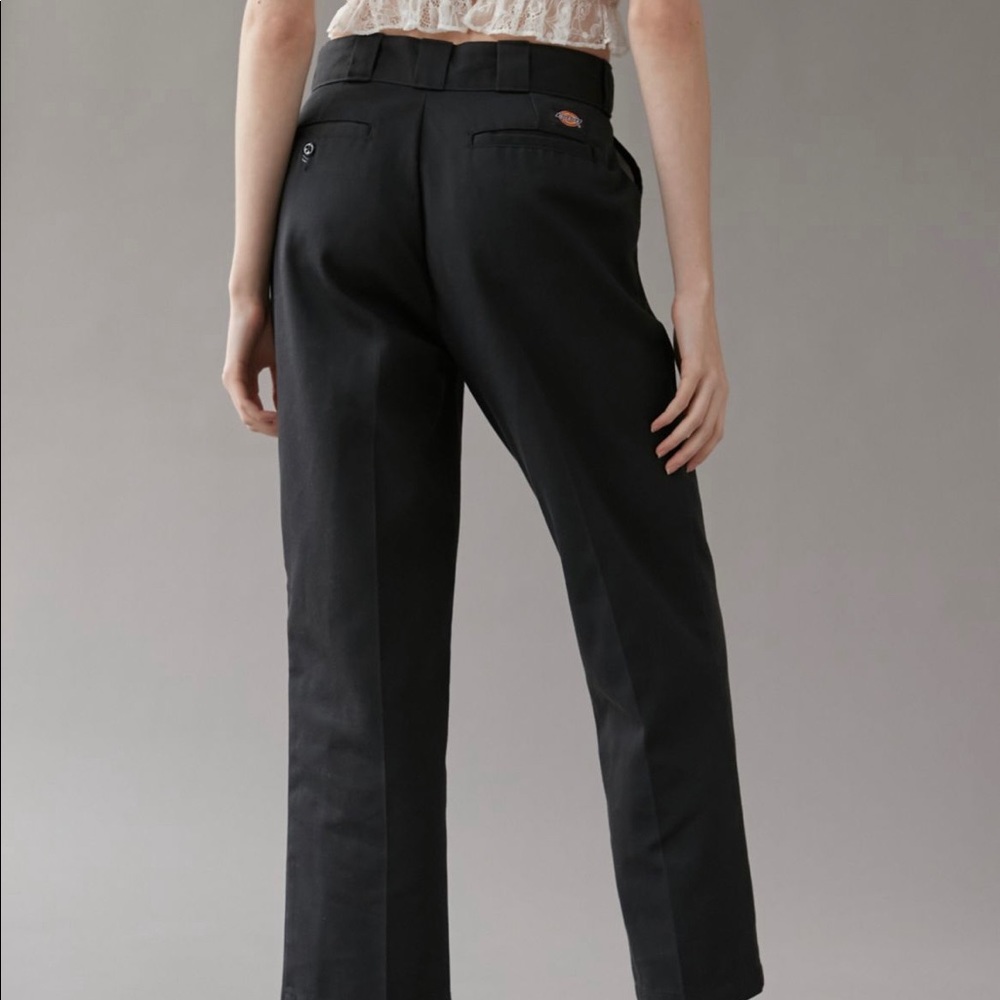 Dickies U Exclusive High-Waisted
Ankle Pant
